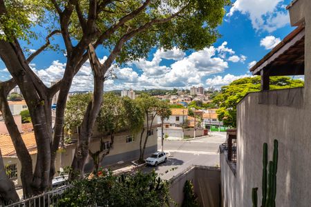 Casa à venda com 230m², 3 quartos e 3 vagas Casa à venda com 230m², 3 quartos e 3 vagasVaranda do Quarto 1 - Vista