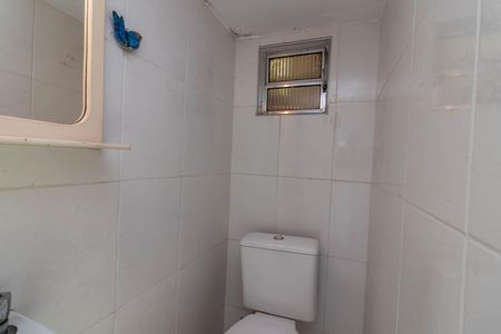 Casa à venda com 230m², 3 quartos e 3 vagas Casa à venda com 230m², 3 quartos e 3 vagasBanheiro de serviço