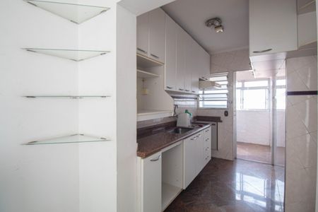 Apartamento à venda com 63m², 2 quartos e 1 vagaCozinha