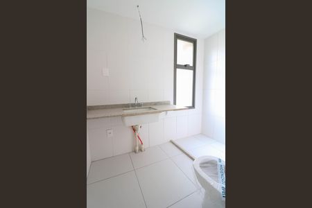 Apartamento para alugar com 205m², 4 quartos e 3 vagas Apartamento para alugar com 205m², 4 quartos e 3 vagasBanheiro da Suíte 2
