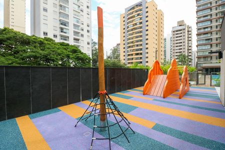 Apartamento para alugar com 4 quartos, 205m² em Cidade Monções, São Paulo