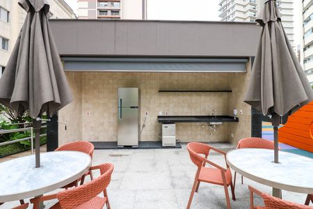 Apartamento para alugar com 205m², 4 quartos e 3 vagas