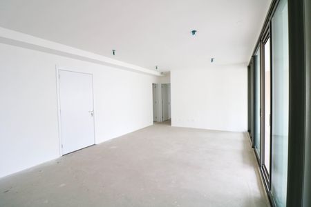 Apartamento para alugar com 205m², 4 quartos e 3 vagas Apartamento para alugar com 205m², 4 quartos e 3 vagasSala
