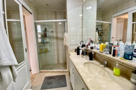 Apartamento para alugar com 106m², 2 quartos e 1 vagaSuite 