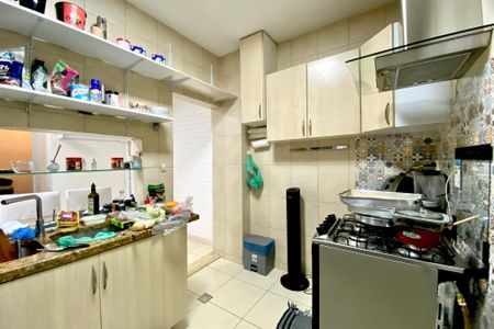 Apartamento para alugar com 106m², 2 quartos e 1 vagaCozinha