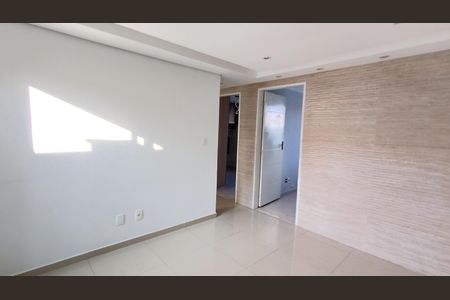 Sala de apartamento para alugar com 2 quartos, 58m² em Cidade Boa Vista, Suzano
