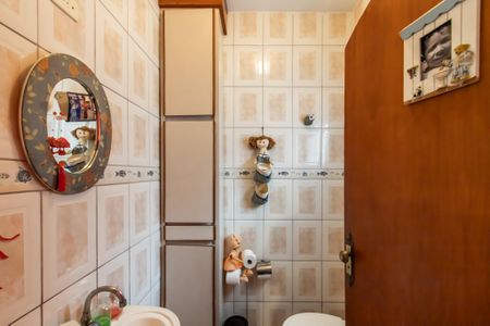 Casa à venda com 347m², 5 quartos e 8 vagasLavabo