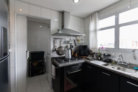 Apartamento à venda com 80m², 3 quartos e 2 vagasCozinha 