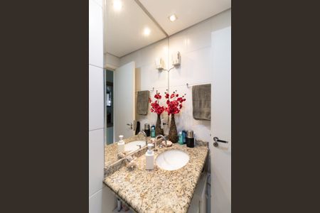 Apartamento à venda com 80m², 3 quartos e 2 vagasBanheiro Social 