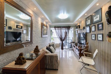 Sala de apartamento à venda com 3 quartos, 80m² em Vila Gumercindo, São Paulo