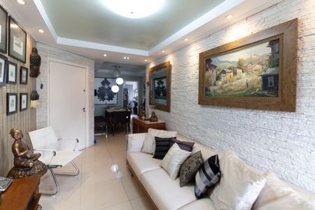 Apartamento à venda com 80m², 3 quartos e 2 vagasSala