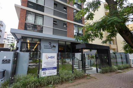 Apartamento para alugar com 40m², 1 quarto e sem vagaFachada e portaria