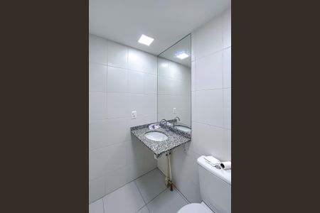 Apartamento para alugar com 37m², 1 quarto e sem vagaBanheiro da Suíte