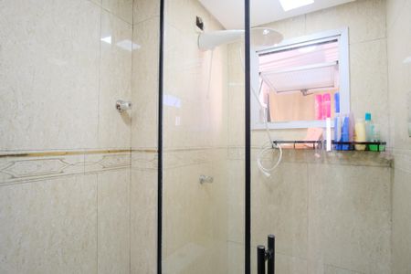 Apartamento à venda com 68m², 2 quartos e 1 vagaBanheiro