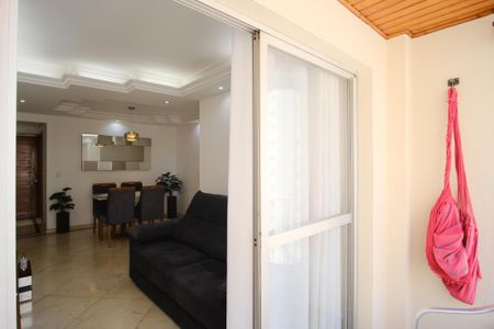 Apartamento à venda com 68m², 2 quartos e 1 vagaVaranda