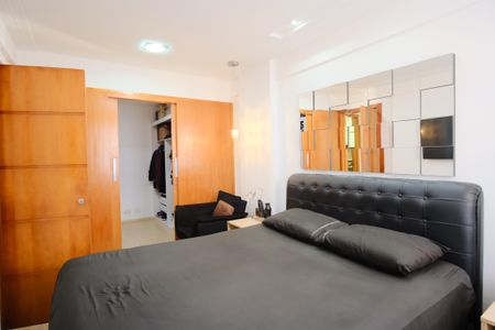 Apartamento à venda com 68m², 2 quartos e 1 vagaQuarto 2