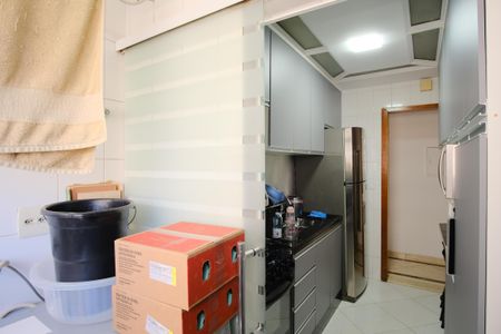Apartamento à venda com 68m², 2 quartos e 1 vagaÁrea de Serviço