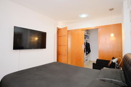 Apartamento à venda com 68m², 2 quartos e 1 vagaQuarto 2