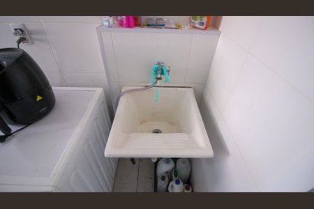 Sala/Cozinha de apartamento para alugar com 1 quarto, 30m² em Jardim Planalto, São Paulo