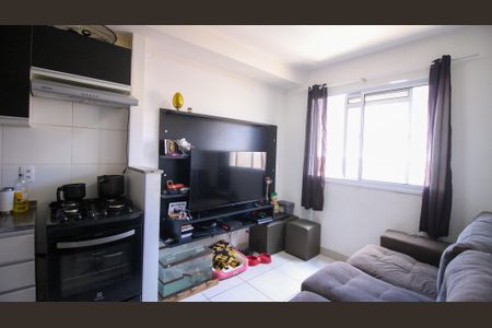 Sala/Cozinha de apartamento para alugar com 1 quarto, 30m² em Jardim Planalto, São Paulo