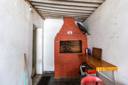 Casa para alugar com 140m², 2 quartos e 2 vagasQuintal e Churrasqueira