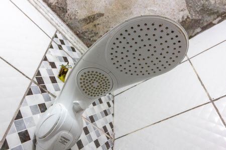 Casa para alugar com 140m², 2 quartos e 2 vagasBanheiro