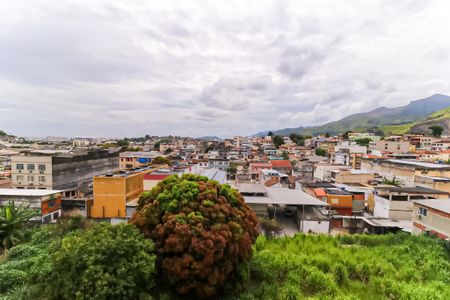 Sala vista  de apartamento à venda com 2 quartos, 47m² em Encantado, Rio de Janeiro