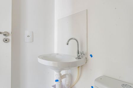 Apartamento para alugar com 36m², 2 quartos e sem vagaBanheiro