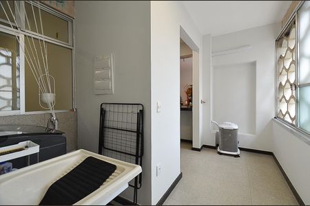 Apartamento à venda com 129m², 3 quartos e sem vagaÁrea de Serviço