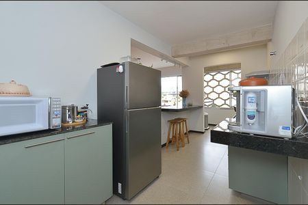 Apartamento à venda com 129m², 3 quartos e sem vagaCozinha