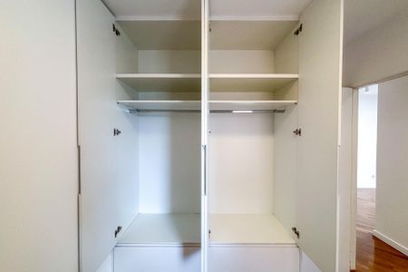 Apartamento para alugar com 67m², 2 quartos e 2 vagas