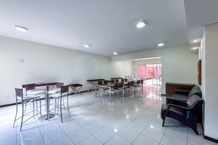 Apartamento para alugar com 67m², 2 quartos e 2 vagas