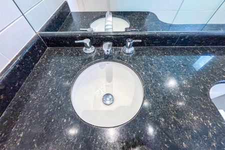 Apartamento para alugar com 67m², 2 quartos e 2 vagas