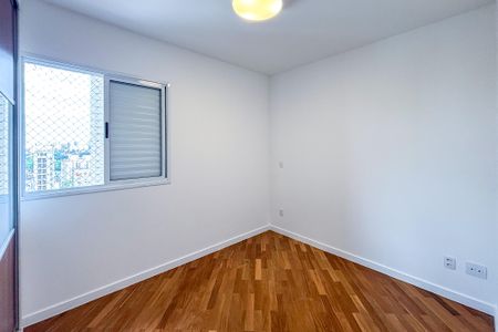 Apartamento para alugar com 67m², 2 quartos e 2 vagas