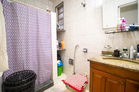 Apartamento à venda com 75m², 2 quartos e sem vaga Apartamento à venda com 75m², 2 quartos e sem vagaBanheiro