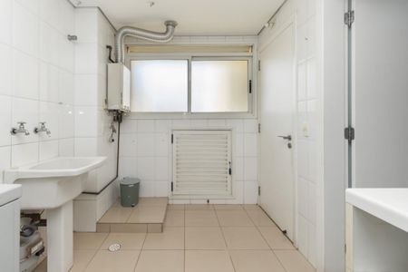 Apartamento à venda com 214m², 4 quartos e 4 vagas