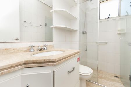 Apartamento à venda com 214m², 4 quartos e 4 vagas