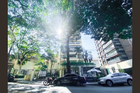 Apartamento à venda com 214m², 4 quartos e 4 vagas