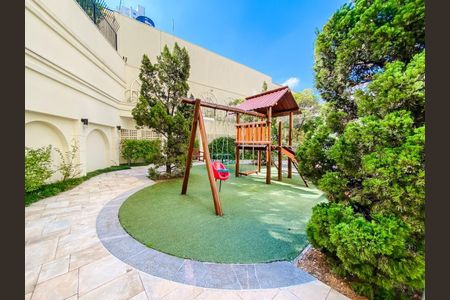 Apartamento à venda com 214m², 4 quartos e 4 vagas