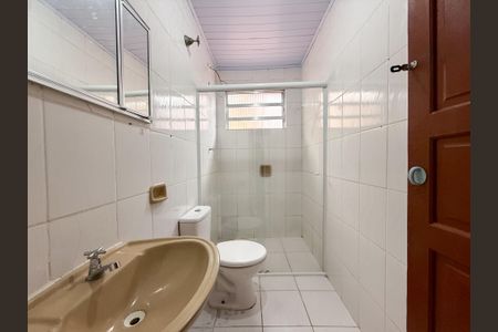 Banheiro de casa para alugar com 2 quartos, 90m² em São João Climaco, São Paulo