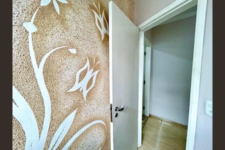 Casa à venda com 240m², 4 quartos e 6 vagasBanheiro 2