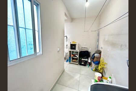 Casa à venda com 240m², 4 quartos e 6 vagasÁrea de Serviço
