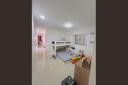 Casa à venda com 240m², 4 quartos e 6 vagasQuarto 4