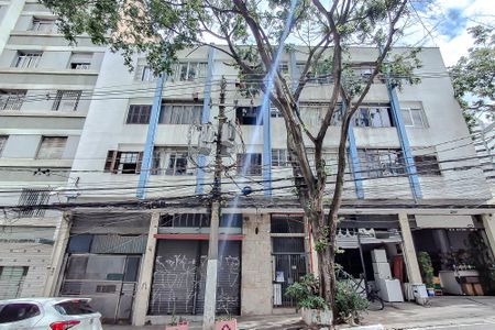 Apartamento à venda com 40m², 1 quarto e sem vaga Apartamento à venda com 40m², 1 quarto e sem vagaFachada - Plaquinha