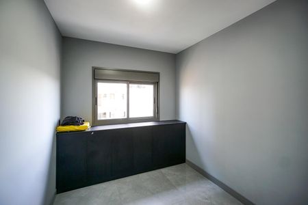 Apartamento à venda com 83m², 3 quartos e 1 vagaQuarto 02