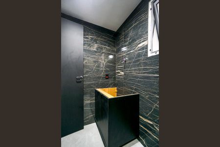 Apartamento à venda com 83m², 3 quartos e 1 vagaBanheiro social