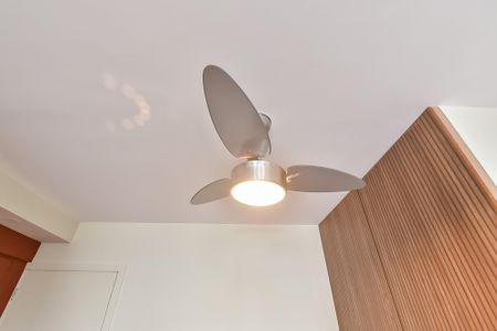 Apartamento à venda com 50m², 2 quartos e 1 vaga Apartamento à venda com 50m², 2 quartos e 1 vagaSala