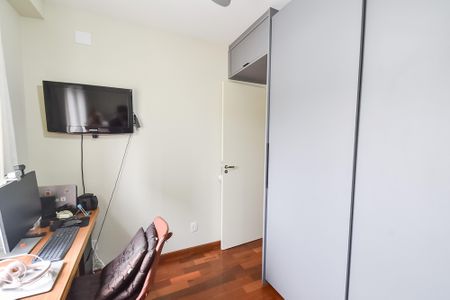 Apartamento à venda com 50m², 2 quartos e 1 vaga Apartamento à venda com 50m², 2 quartos e 1 vagaQuarto
