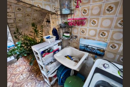 Casa de condomínio à venda com 167m², 3 quartos e sem vagaÁrea de Serviço