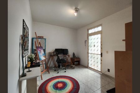 Sala de casa de condomínio à venda com 3 quartos, 167m² em Maracanã, Rio de Janeiro